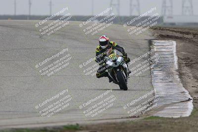 media/Nov-29-2025-TrackDaz (Sat) [[10ae2d9bce]]/B Group/Session 3 (Outside Grapevine)/